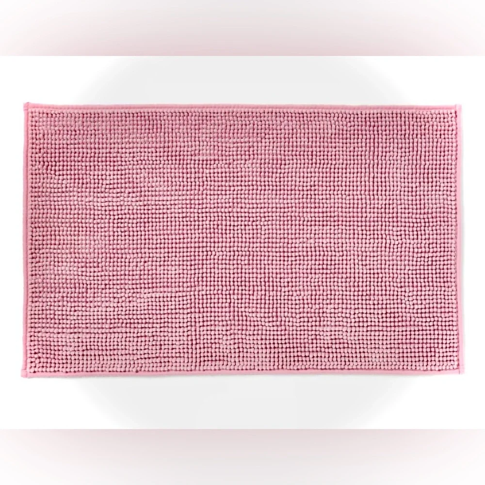 2 pack Room Essentials Blush Chenille Bath Mats